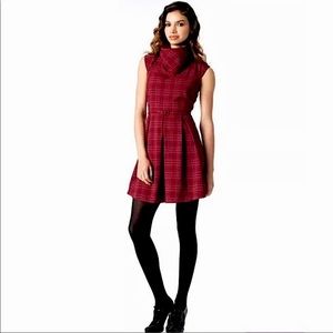 Go International Plaid Cap Sleeves Cowl Neck Mini Dress with Belt Size 13